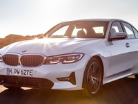 BMW 3シリーズ 新型にPHV、燃費は2割以上向上…ジュネーブモーターショー2019で発表へ 画像
