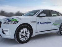 ボルグワーナーが「北極テストドライブ」、電動パワートレインの酷寒時の信頼性を体験可能 画像