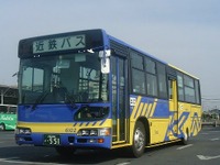 低床バスは100台に6台---日本型バリアフリーは発展途上 画像