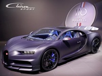 ブガッティ シロン に110周年記念車、フランスへの敬意を表現…ジュネーブモーターショー2019で発表 画像