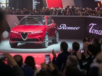 アルファロメオが小型SUV『トナーレ』提案、ブランド初のPHV…ジュネーブモーターショー2019 画像