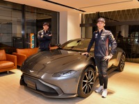 アストンマーティンが、F1開幕直前ファンイベントを開催! フェルスタッペンとガスリーも来場 画像