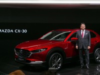 マツダ CX-30、SKYACTIV-XエンジンにMハイブリッド搭載…ジュネーブモーターショー2019 画像