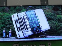 トンネルで横転したトラックを起せるエアジャッキ…IAAE 2019 画像