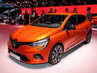 ルノー クリオ 新型、5世代目は中身の進化に注目…ジュネーブモーターショー2019［詳細画像］ 画像