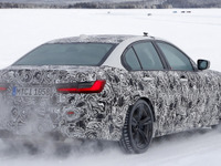 BMW M3セダン 次期型にはシリーズ初の3グレード設定…8月にもデビューか 画像