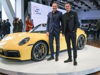 ポルシェ、営業利益は5%増と伸びて過去最高に…2018年通期決算 画像