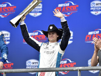 【INDYCAR 第2戦】コルトン・ハータ18歳、デビュー3戦目で最年少優勝の快挙達成…佐藤琢磨は7位 画像
