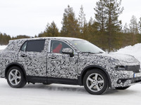 Lynk & Co史上最大の7人乗りSUV...「01ロング」開発車両をスクープ 画像