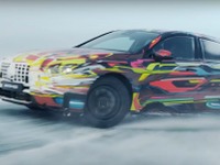 メルセデスAMG、Aクラス 新型の開発車両で雪上ドリフト［動画］ 画像