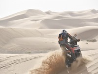 【KTM 790アドベンチャーR 海外試乗】「ガチ」のオフロードでわかったガチすぎる実力…佐川健太郎 画像