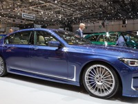 BMW 7シリーズ 改良新型に早くもアルピナ、巨大グリルに608馬力…ジュネーブモーターショー2019 画像
