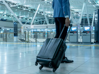 グッドイヤータイヤ装着のスーツケース発売、滑らかで静かな走行を実現［動画］ 画像