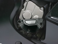 アクティブ、ZX-10R 用エンジンカバースライダー発売 転倒時のダメージ軽減 画像