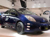 【東京オートサロン08】エアロ・プリウス・ユラスタイル 画像