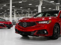 アキュラのスポーツセダンに「PMC」仕様、NSX の専用工場でハンドメイド…ニューヨークモーターショー2019で発表へ 画像