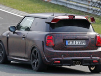 史上最速のMINI「JCW GP」、過激すぎる市販デザインが完全露出! 画像