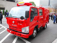 多機能型消防車、登場…消防団に助っ人 画像
