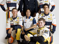 山本左近がルノー入り 画像