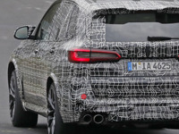 BMWのスーパーSUV「X5M」がニュルで高速テスト開始…600馬力が炸裂 画像
