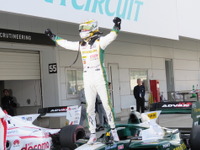 【スーパーフォーミュラ 開幕戦】大荒れの展開の決勝、制したのは昨季準王者ニック・キャシディ…予選12位から逆転優勝 画像