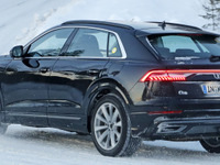 アウディ旗艦クロスオーバーSUV「Q8」にPHEV設定…ハイパワー「60 TFSI e」か 画像