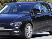 VW ゴルフ 新型は9月デビューか、鋭い目つきの最終デザインが露出 画像