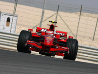 フェラーリとトヨタ、バーレーンでテスト 画像