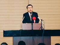 冬柴国交相「レクリエーション費一切出さない。宿舎建設も自粛」…道路特定財源 画像