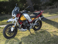 【モトグッツィ V85TT 試乗】アドベンチャー界の“ネオクラ風”ゆるキャラ…河西啓介 画像