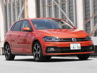 【VW ポロ TSI R-Line 新型試乗】クルマの出来は素晴らしい！のに、ナビだけは残念…中村孝仁 画像