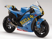 スズキ、二輪モータースポーツ参戦体制を発表 画像