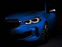 BMW 1シリーズ 新型、納車は2019年内に開始へ…ティザーイメージ 画像