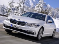 BMW 5シリーズ PHVが改良、燃費は62.5km/リットルに…7月欧州発売へ 画像