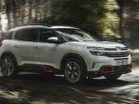シトロエン C5エアクロスSUV 発売、「魔法の絨毯」のような乗り心地を追求…価格424万円 画像