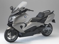 BMW C650GT など、リアブレーキホースが損傷するおそれ…対策品不具合発覚で再リコール 画像