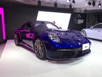 【ポルシェ 911 新型】全車ワイドボディ、プラットフォームはキャリーオーバー 画像