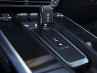 【ポルシェ 911 新型】PDKを8速化して全車に搭載、最高速度に達するのは6速 画像