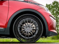 次世代エアレスタイヤ、GMとミシュランがプロトタイプ発表…2024年に市販車に採用へ 画像