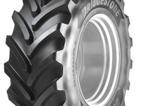 クボタの大型農業トラクター M7、ブリヂストンのラジアルタイヤ「VT-TRACTOR」を新車装着 画像