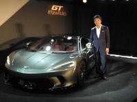 【マクラーレン GT】高速で長距離を走り続けられる究極のラグジュアリーカー 画像
