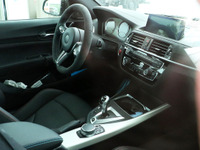 BMW M2 に最速の「CS」…プロトタイプのキャビン内を激写 画像
