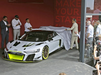 アウディの新たなカスタマーレーシングモデル「R8 LMS GT2」…グッドウッド2019 画像