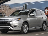 三菱 アウトランダーPHEV に2020年型、2019年9月に米国発売へ 画像