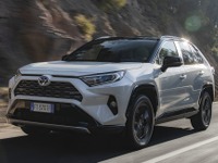 トヨタの欧州ハイブリッド車販売が過去最高　RAV4 や C-HR が貢献…2019年上半期 画像