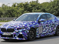 BMW 2シリーズグランクーペ 公開直前か!? 目立ちすぎるプロトタイプの謎 画像