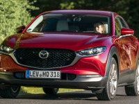 マツダ CX-30、欧州仕様車を発表…Mハイブリッド設定 画像