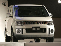 三菱自動車中期計画…2010年度の販売目標142万台 画像
