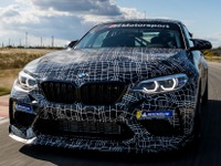 BMW M2 コンペティション にレーサー 8月3日に発表へ 画像