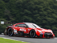 【SUPER GT 第5戦】ニスモGT-Rのクインタレッリ&松田次生が今季3回目のポール、富士では3大会連続…GT300はマークX MCが首位 画像